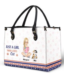 Alternative view of Best Fur Mom Ever - Gift For Dog Mom, Cat Mom, Pet Lovers - Personalized Leather Bag